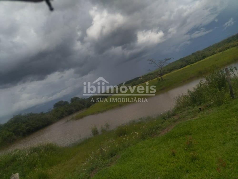 Fazenda 42,8822 hectares, Rico Em Água Com Rio, lago e Cachoei...
