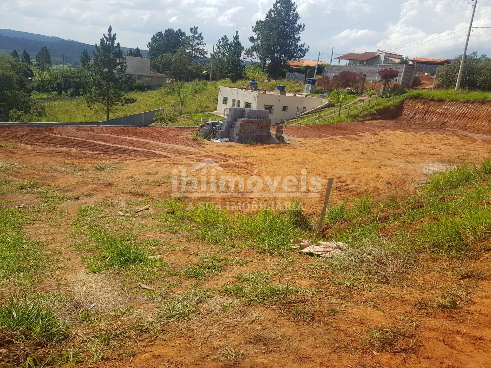 Ibiúna - Terreno em local alto pronto para construção da sua c...