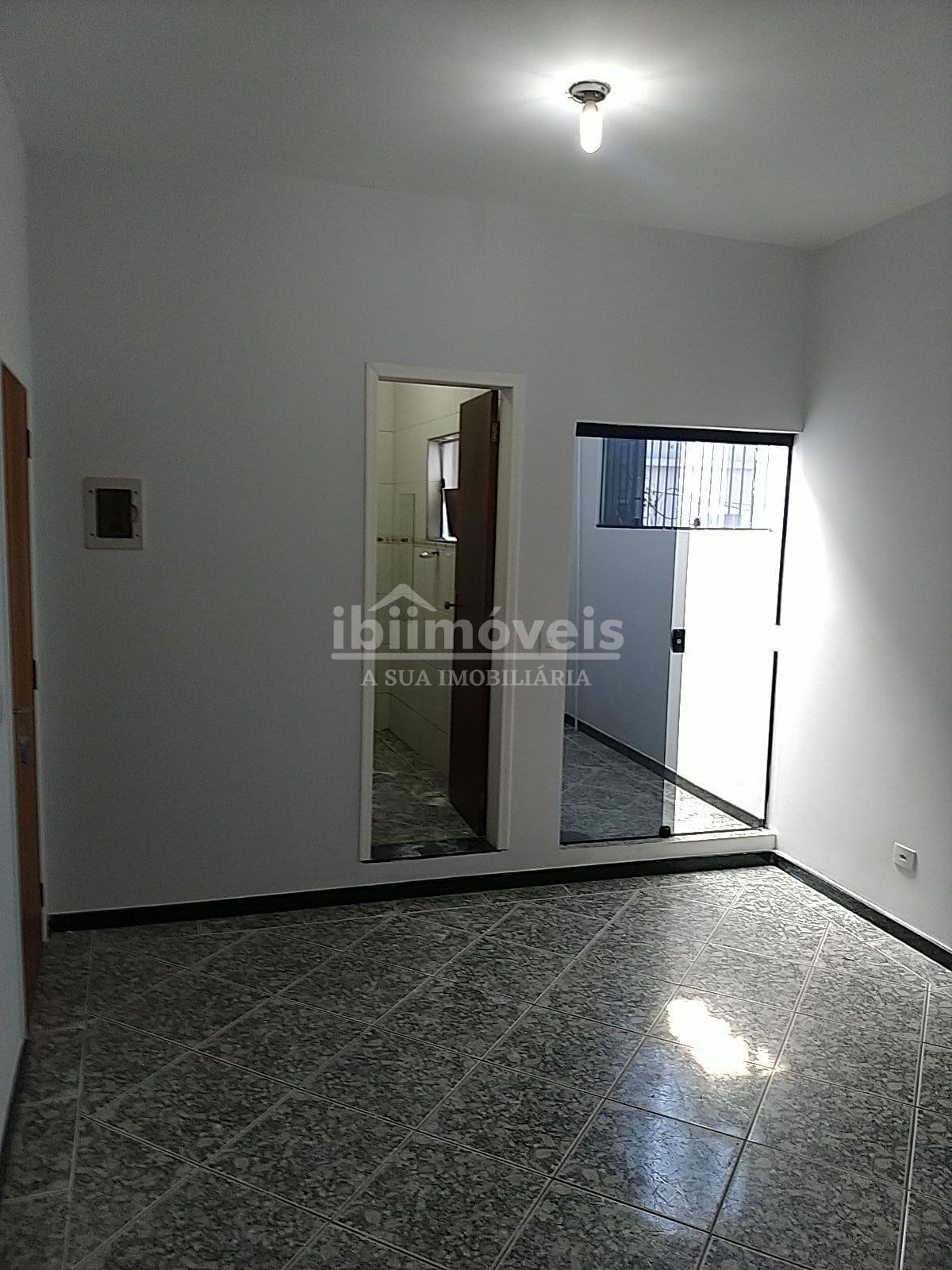 Locação no centro de Ibiúna, Apto ou sala comercial na região ...