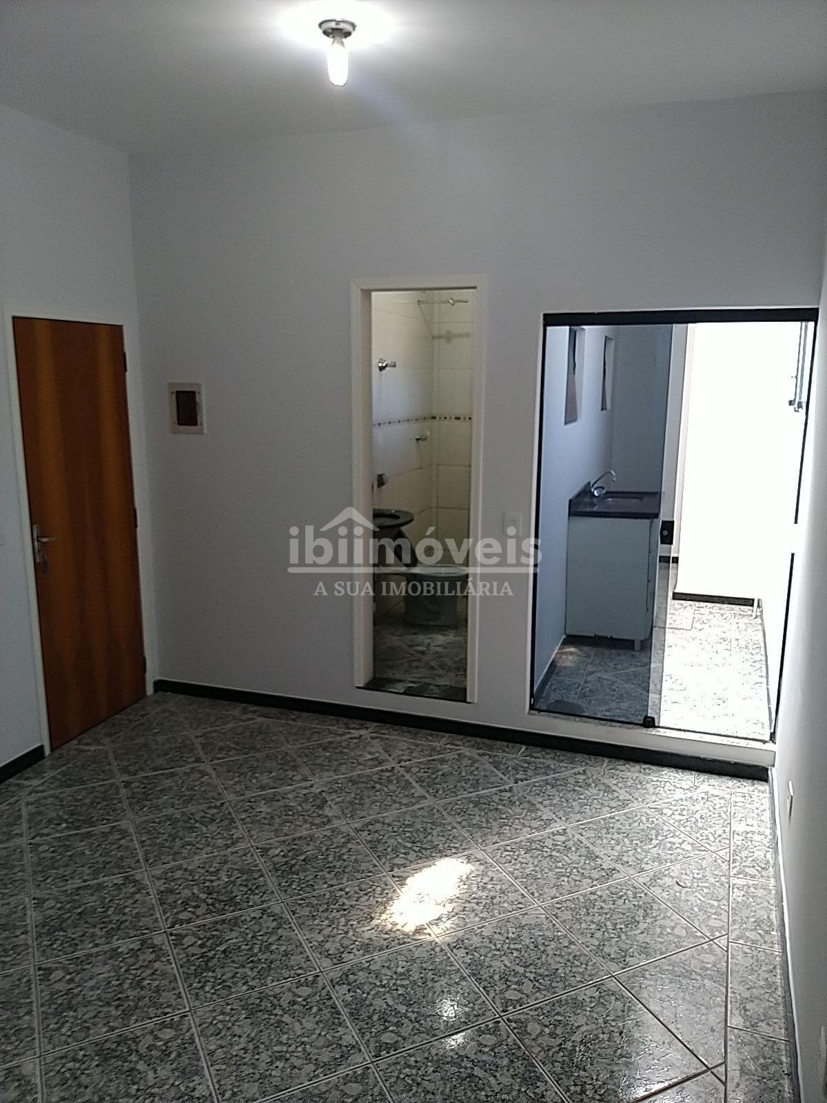 Locação no centro de Ibiúna, Apto ou sala comercial na região ...