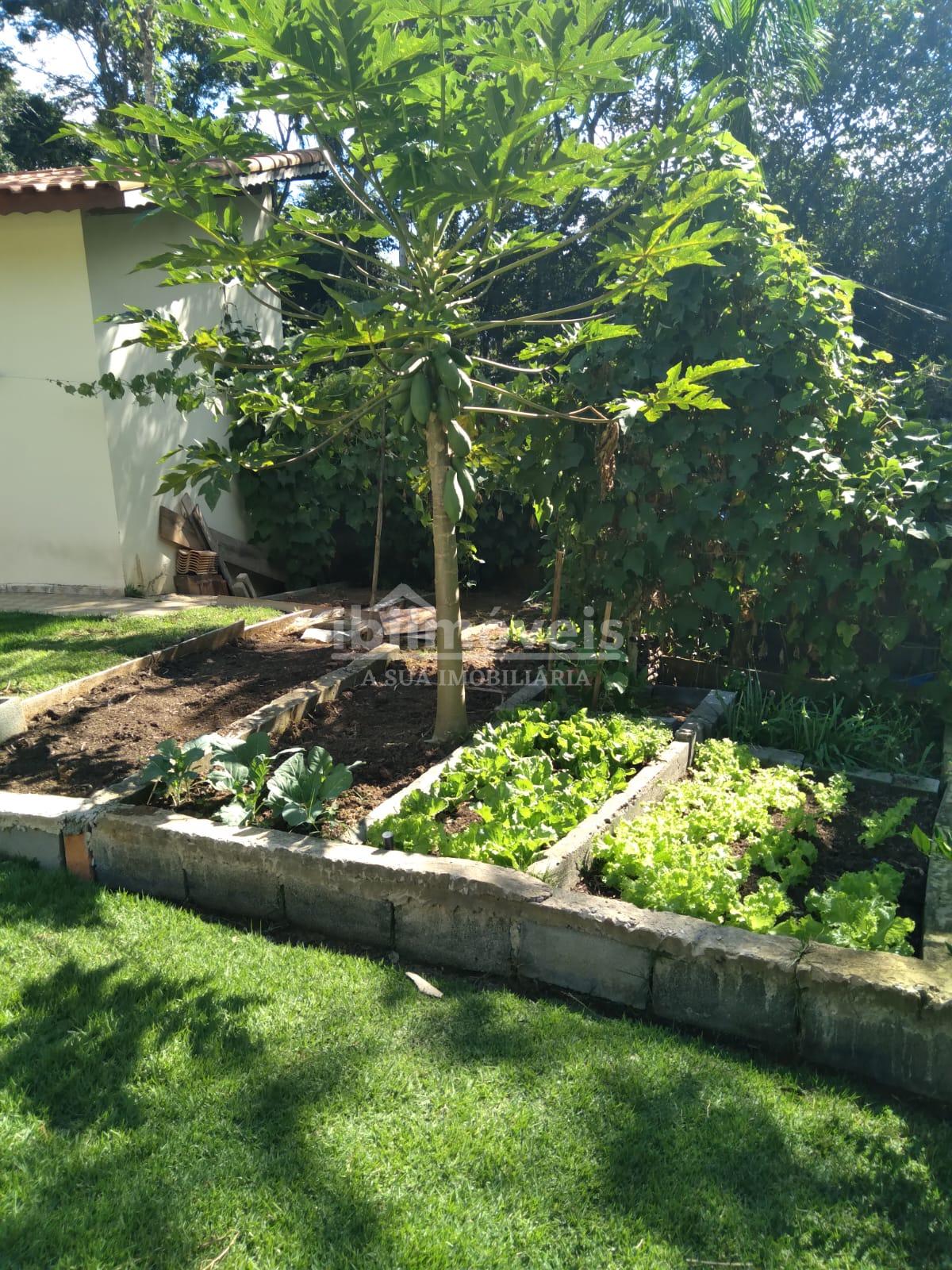 Chácara à venda bem localizada