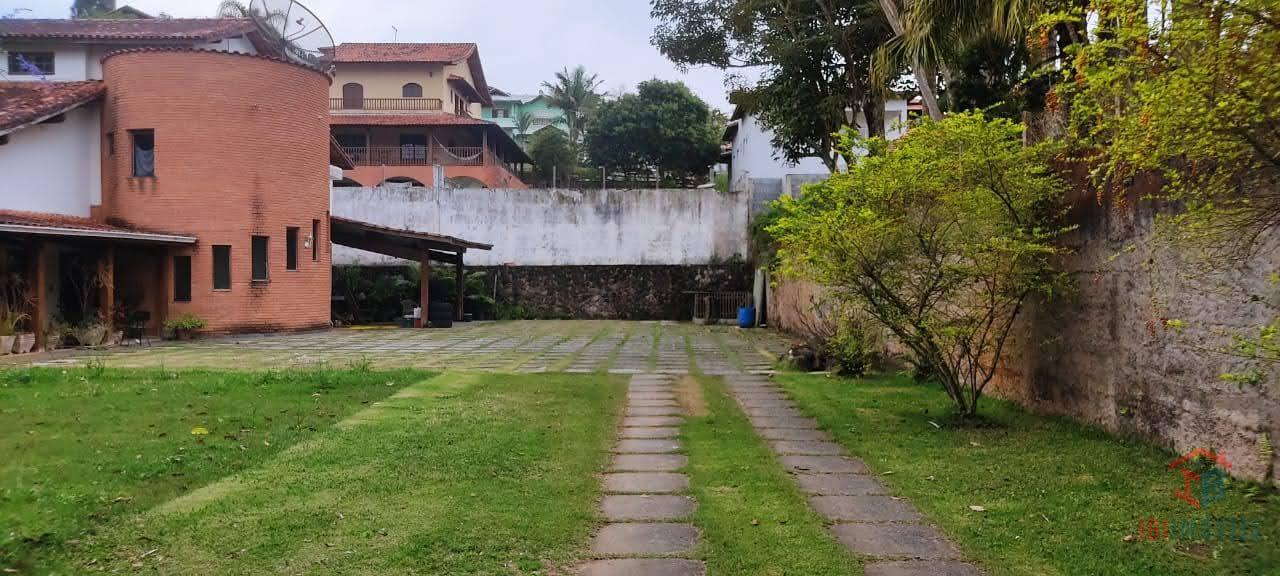 Lindo lote a venda em condomínio fechado antes do centro em Ib...