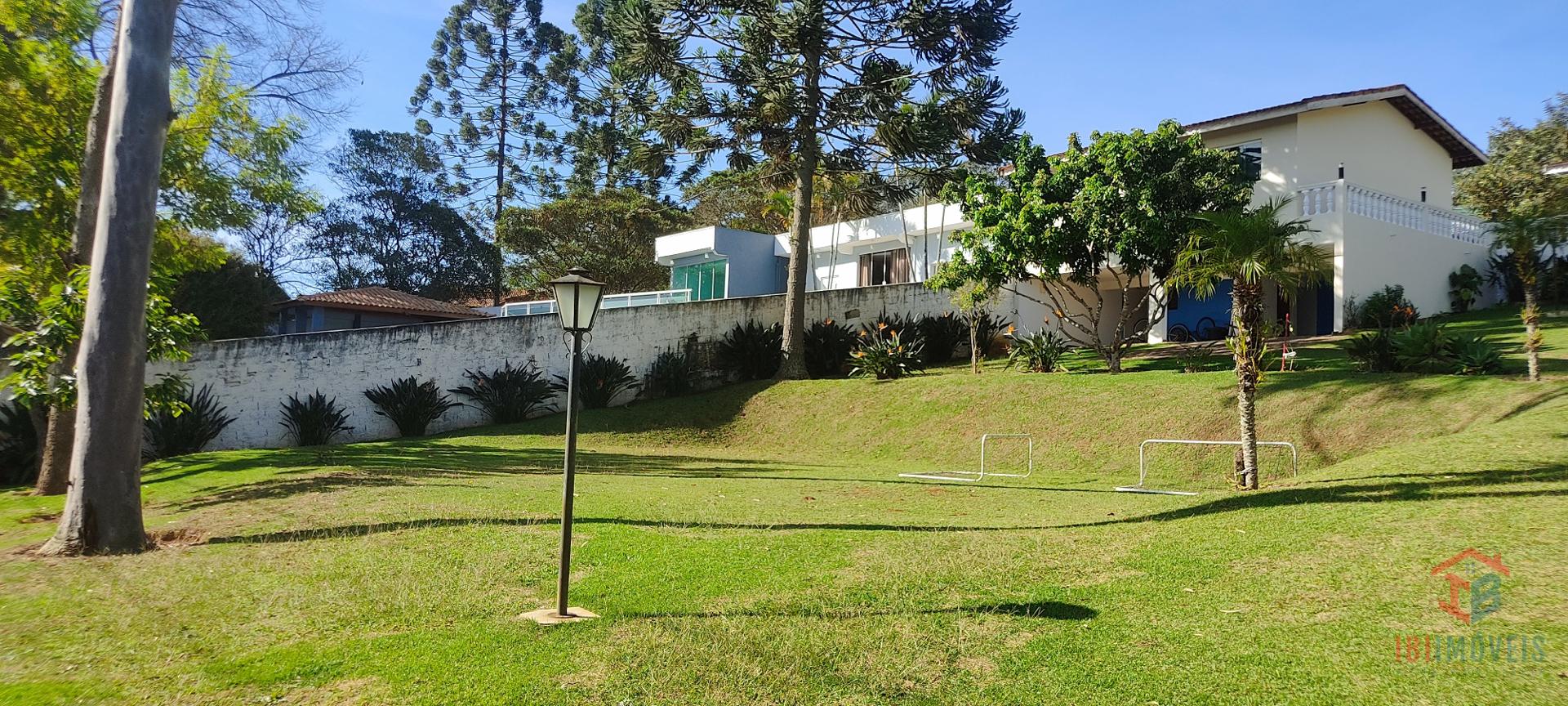 Chácara com 2 dormitórios à venda em condomínio antes do centr...