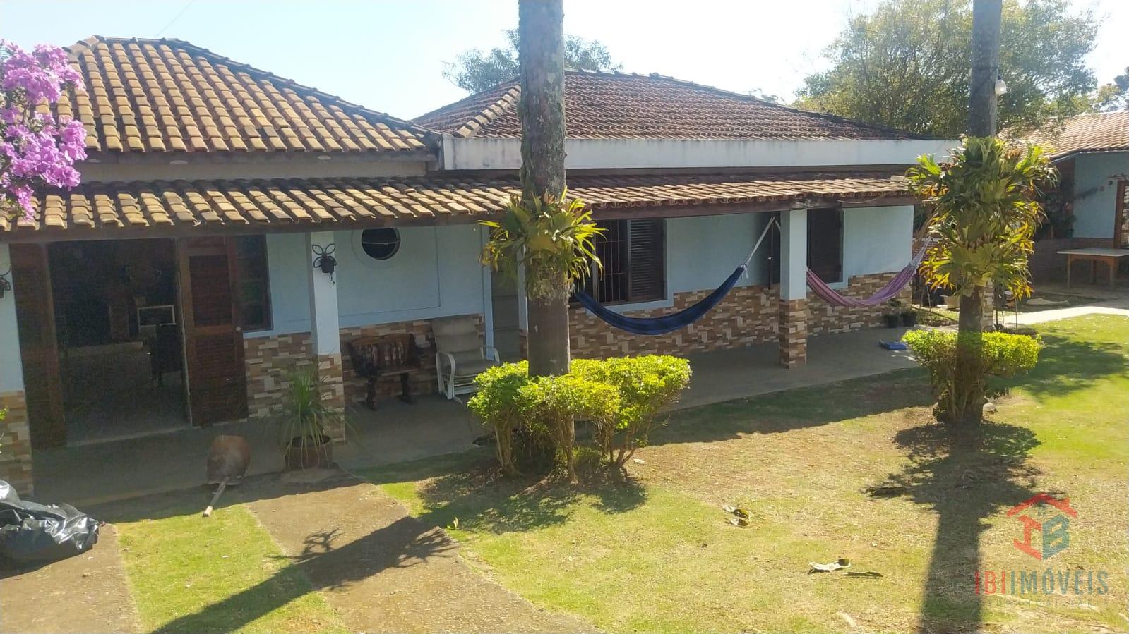 Chácara com 4 dormitórios à venda, em condomínio fechado, IBIU...