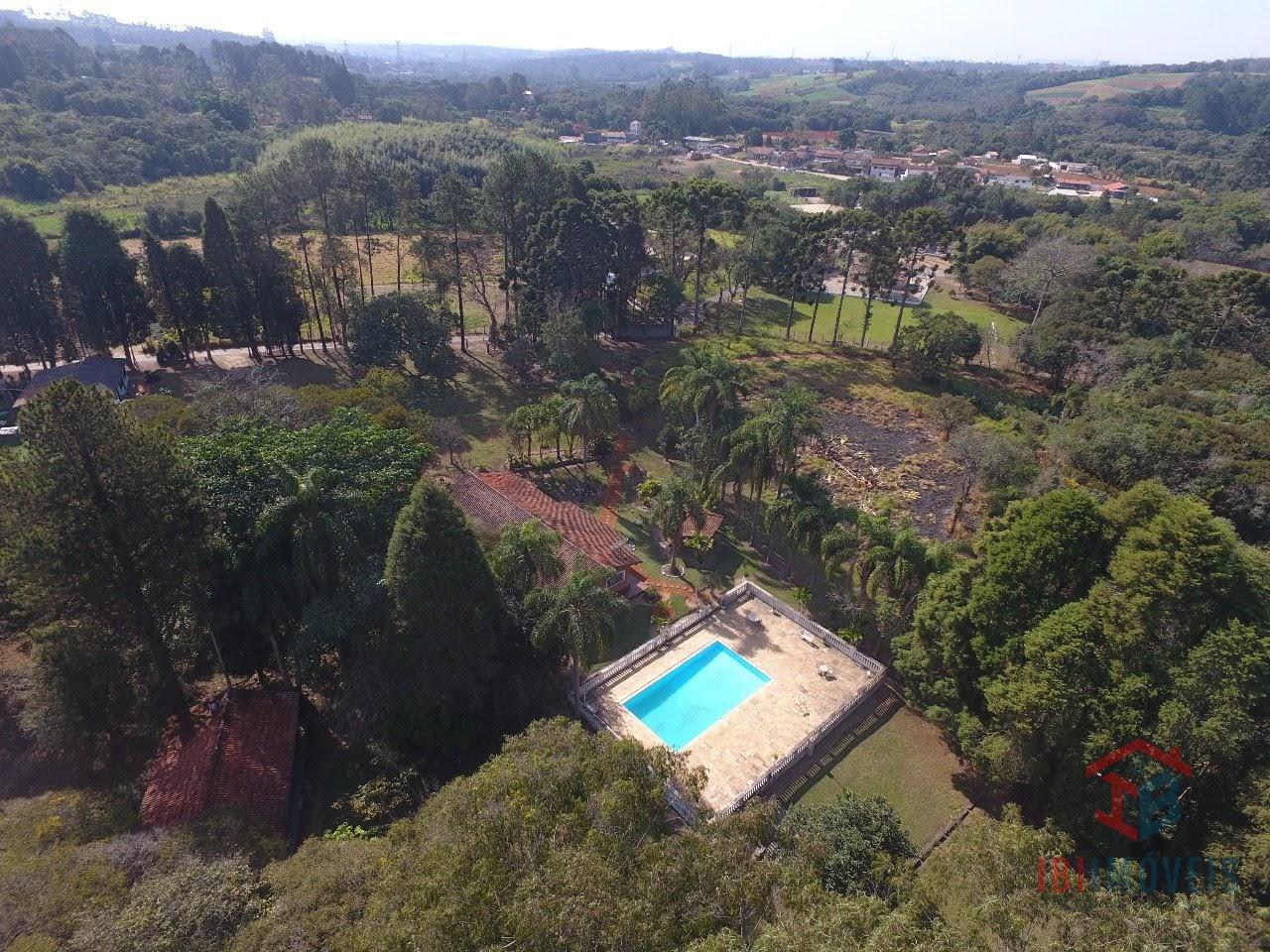 Ibiúna - Sítio com 47,000m  com  nascentes de água e ótima loc...