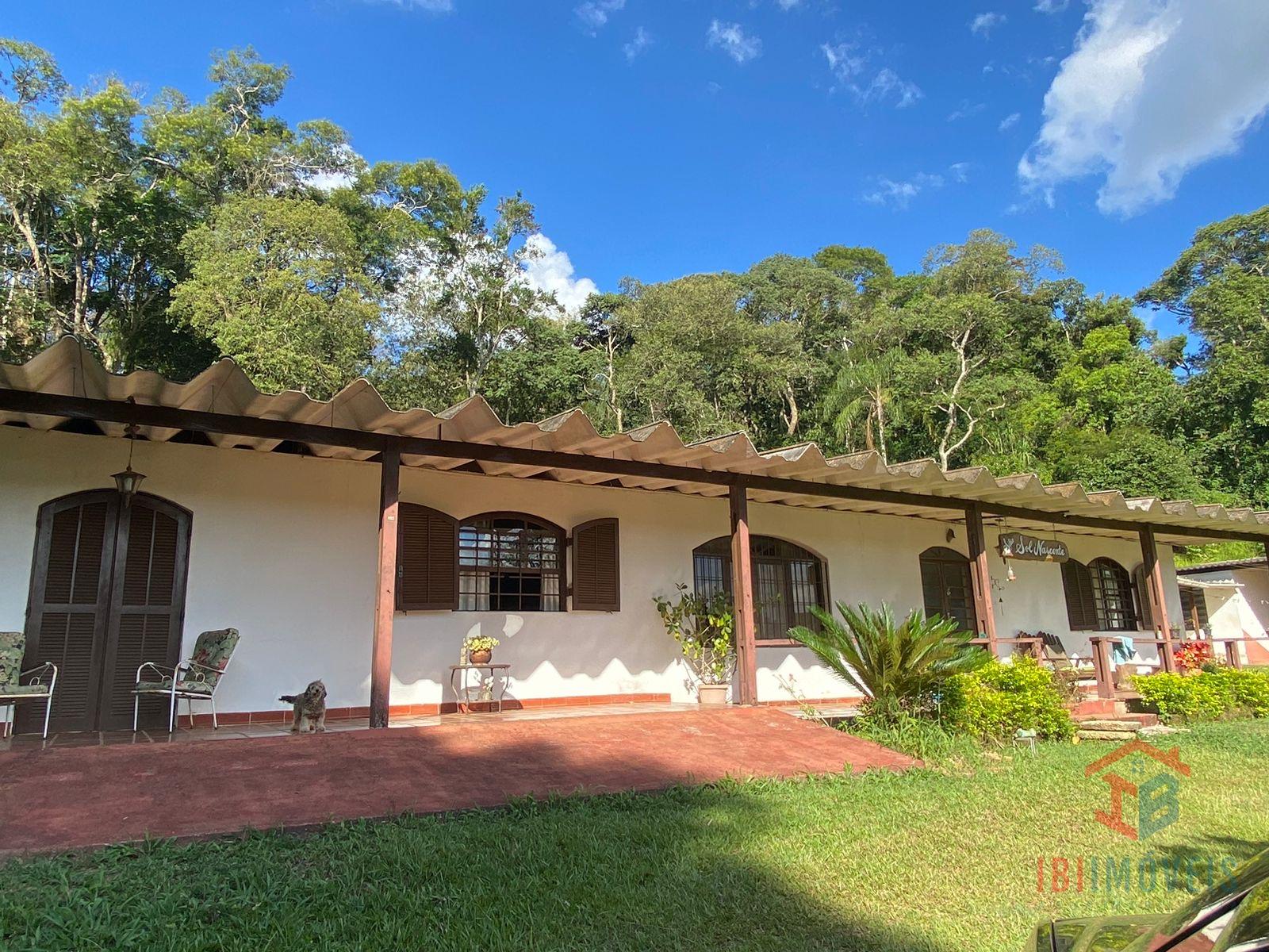 IBIUNA Sítio com 60.000m  com ótima localização 
