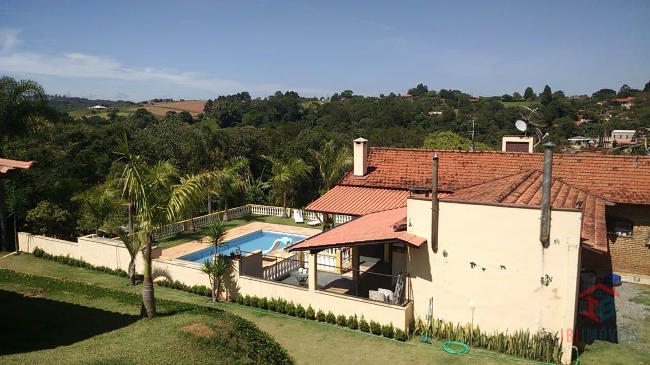 Ibiúna Sítio com 28.000m   com piscina e ótima localização 