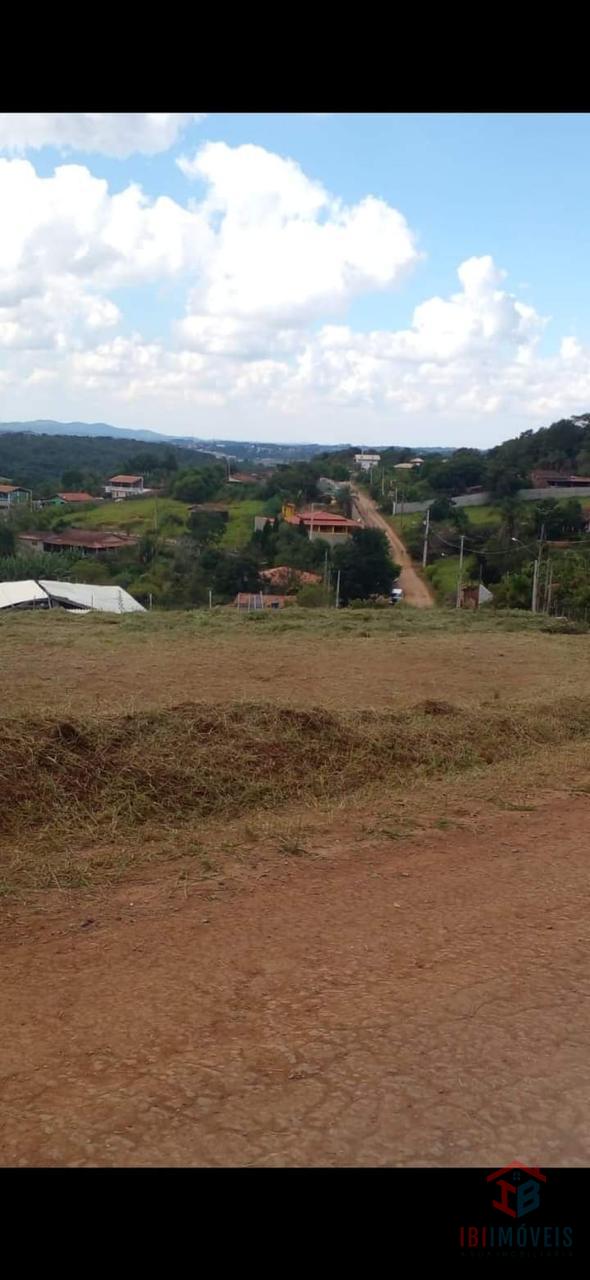 Terreno em loteamento próximo ao centro da cidade de Ibiúna SP