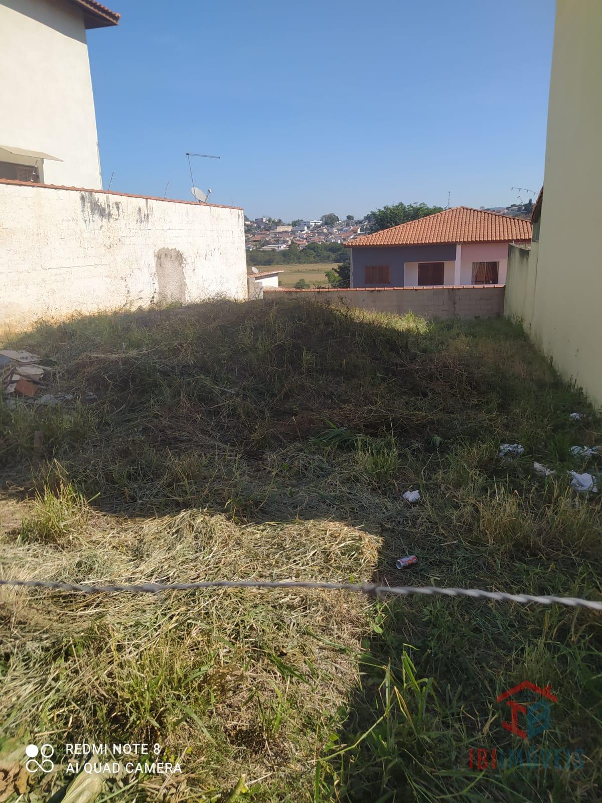 Lote à venda em Ibiúna proximo ao centro