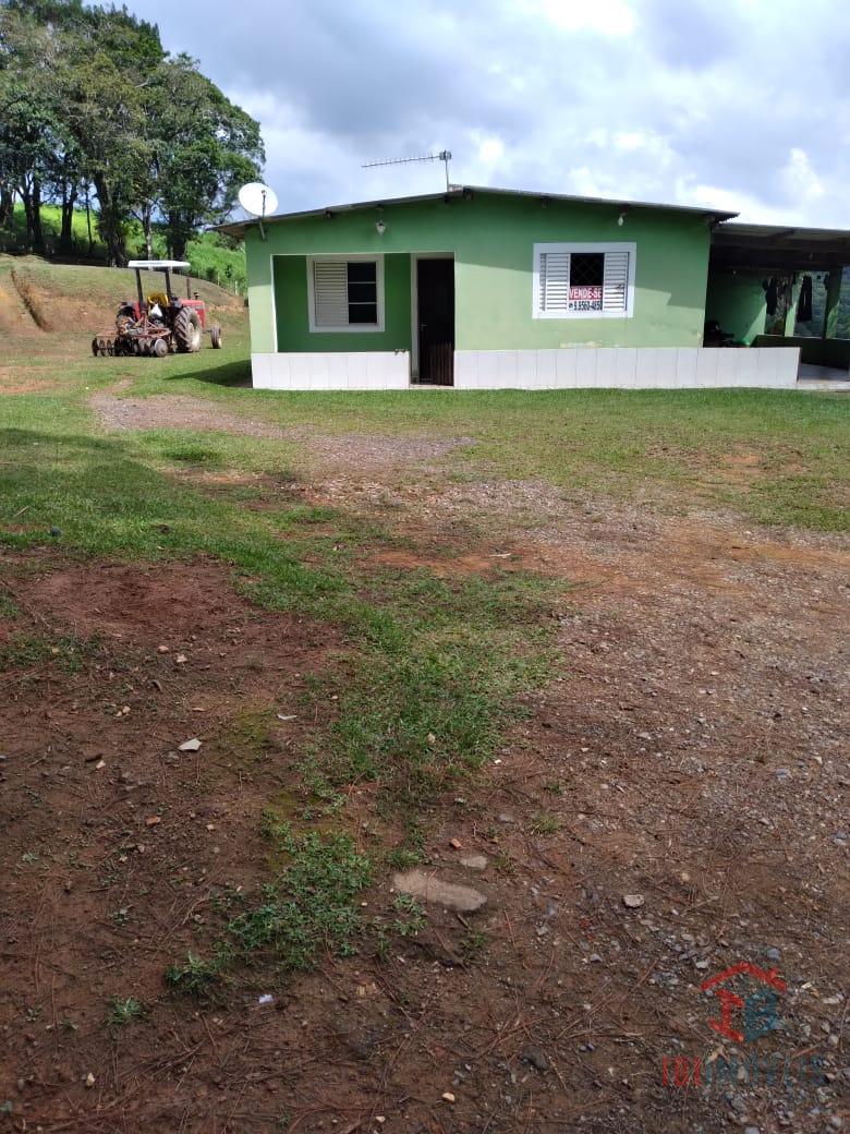 Ibiúna Sítio com 08 alqueires e porteira fechada com lago e na...