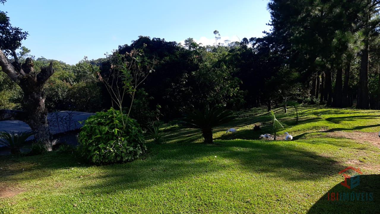 Ibiúna Sítio com 08 alqueires e porteira fechada com lago e na...