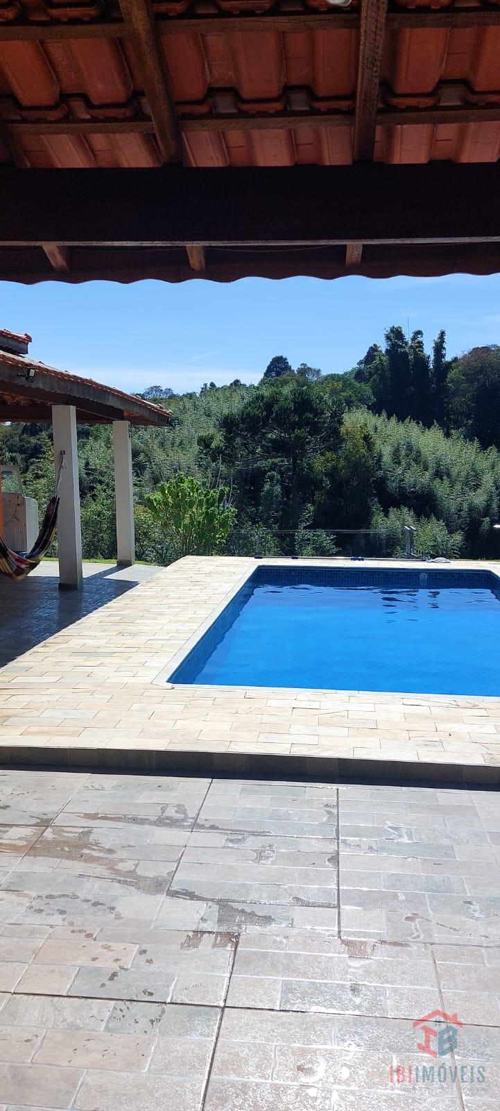 Ibiúna Chácara nova com piscina e lazer completo para moradia ...