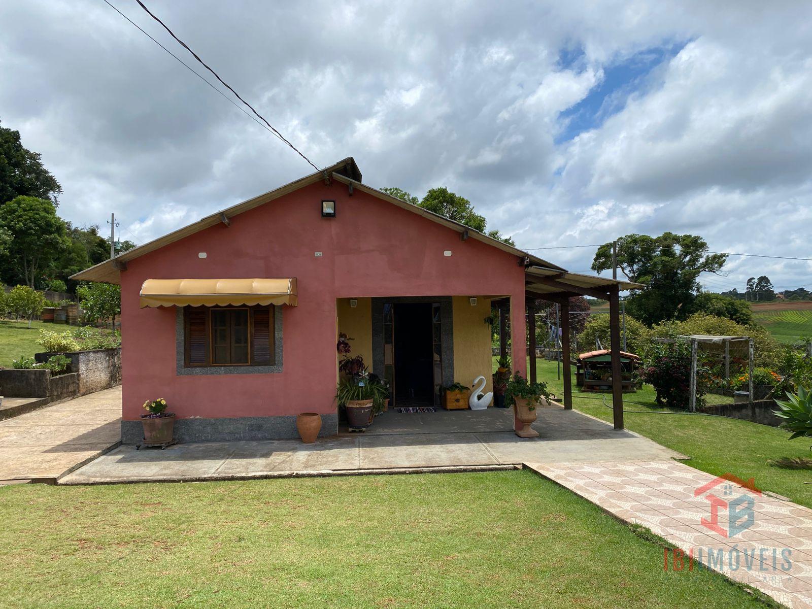 Chácara com 3 dormitórios à venda, proximo ao centro, IBIUNA - SP
