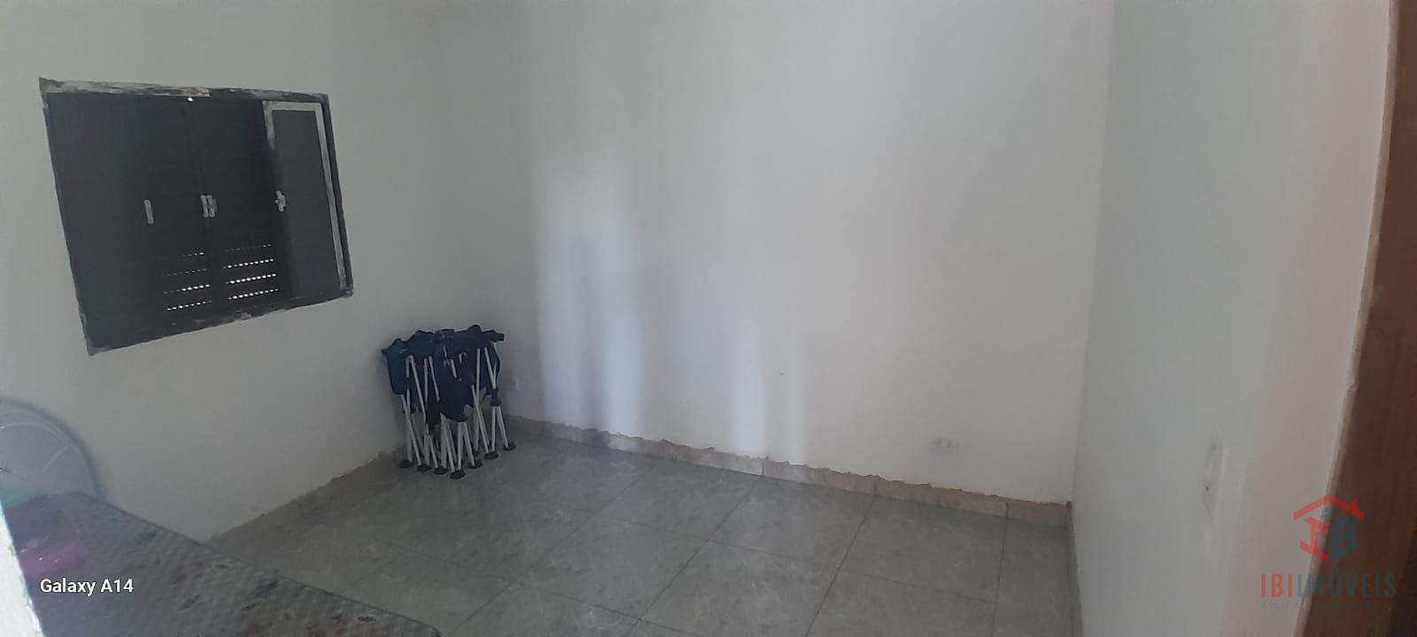 Chácara à venda, com piscina