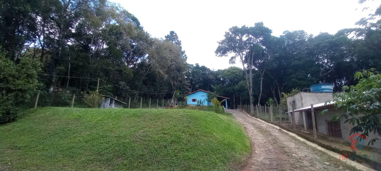 Linda chácara a venda antes do centro  IBIUNA - SP