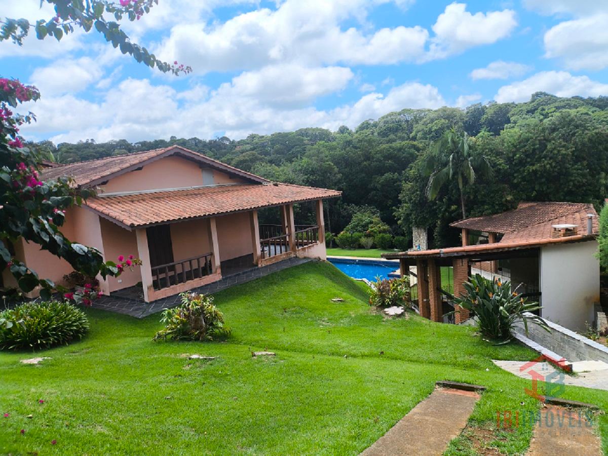 Linda Chácara à venda em Condomínio Fechado, IBIUNA - SP