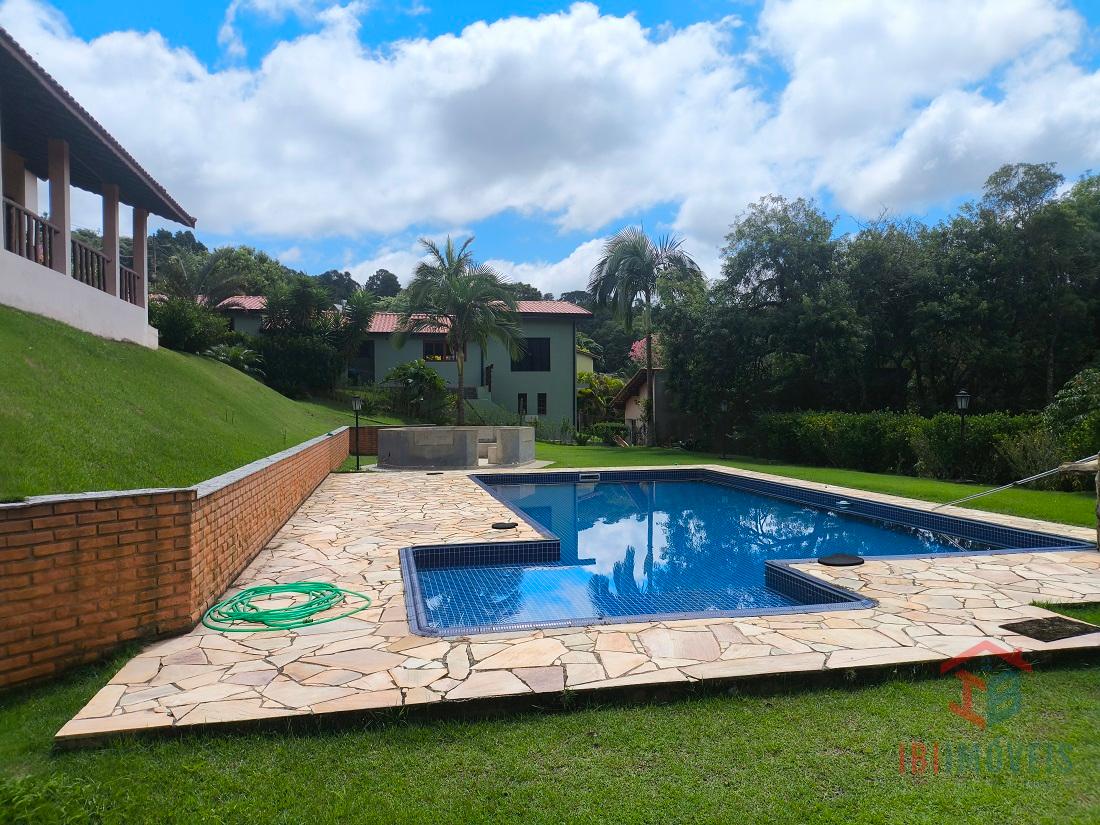 Linda Chácara à venda em Condomínio Fechado, IBIUNA - SP