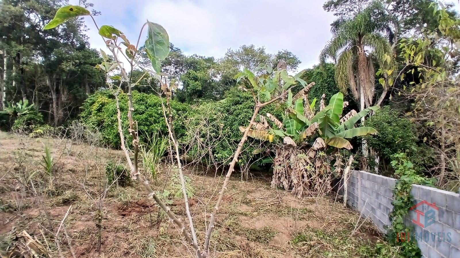 Ibiúna Terreno com 1.000m  em local tranquilo para seu descanso.