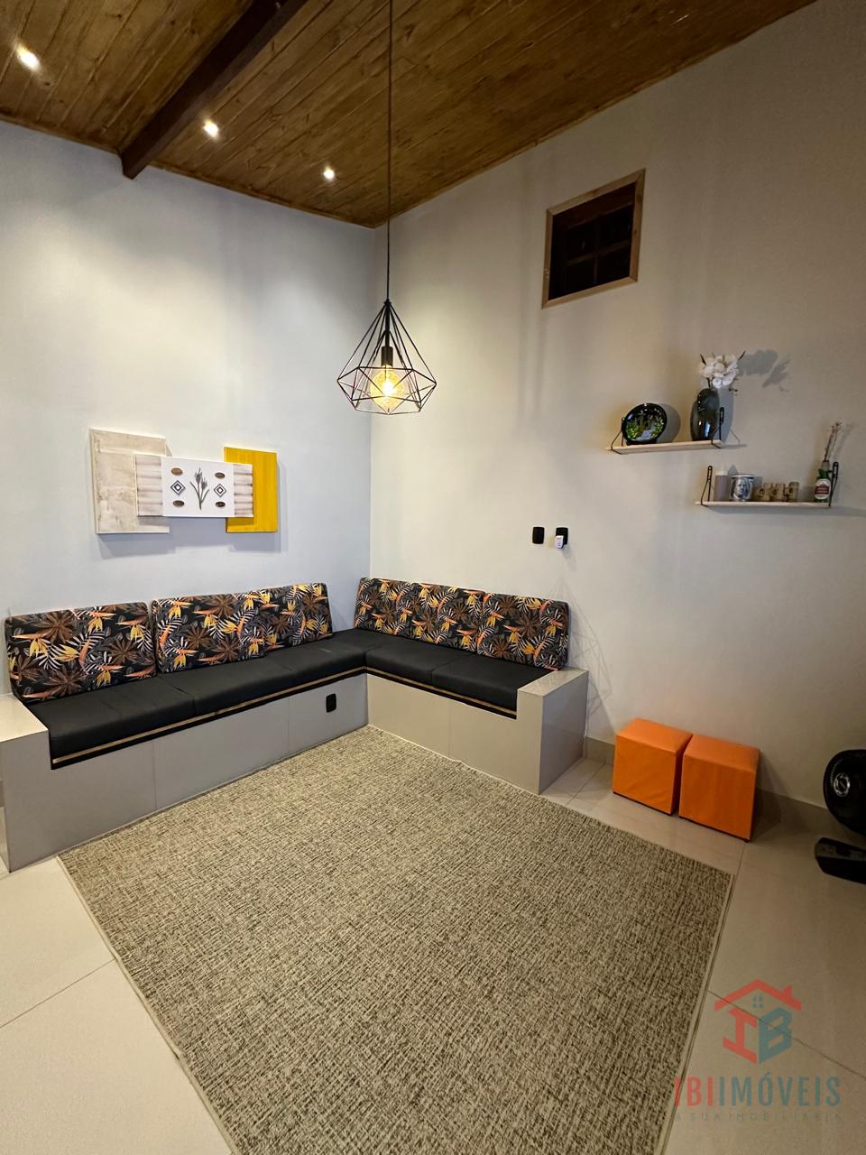 Chácara com 3.280m  casa com ótimo acabamento e maravilhosa pi...