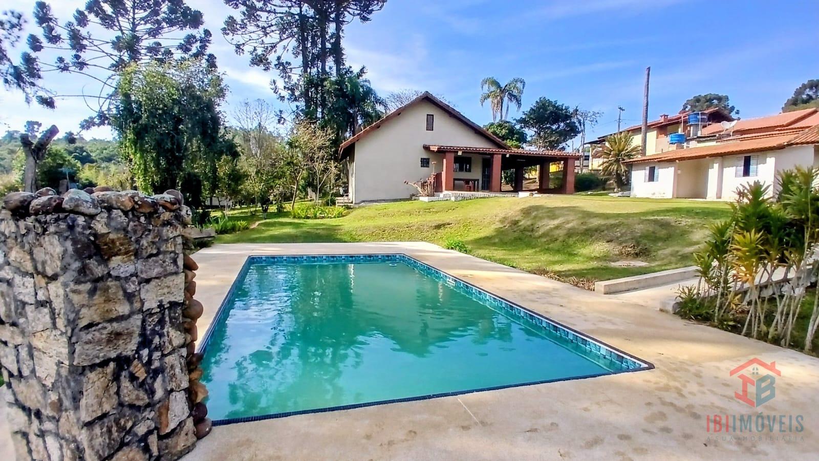 Ibiúna Sítio com lagos, e muito verde para o lazer e descanso ...
