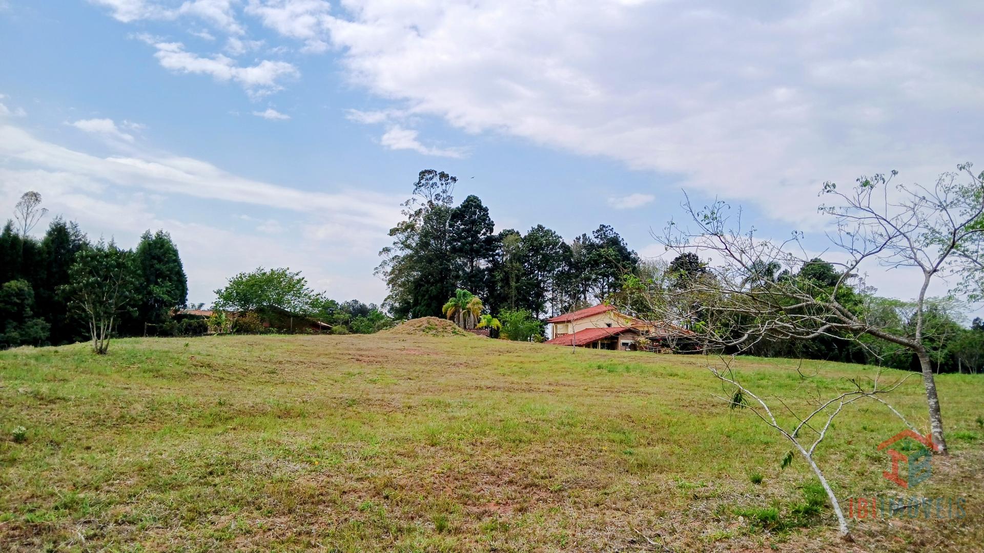 Ibiúna terreno com 7.290m  em condomínio de alto padrão 