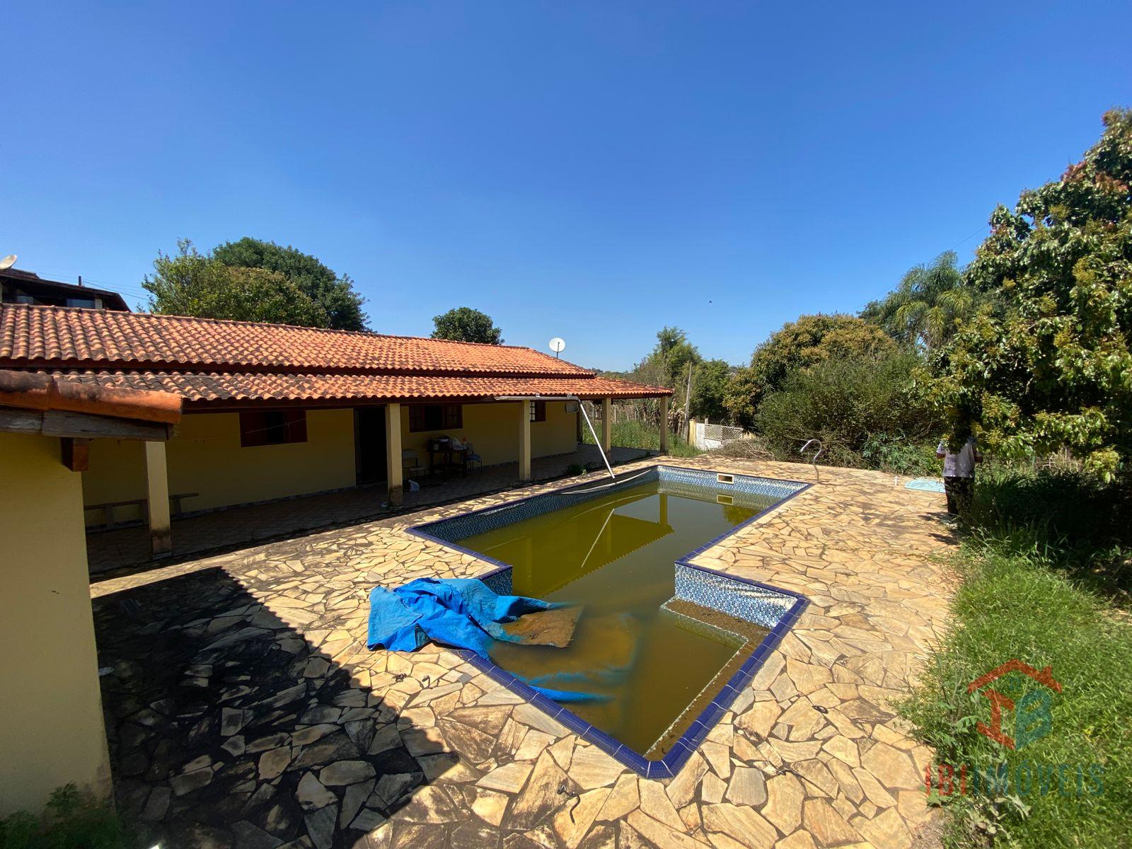 Chácara com 2 dormitórios varanda e piscina à venda, IBIUNA - SP