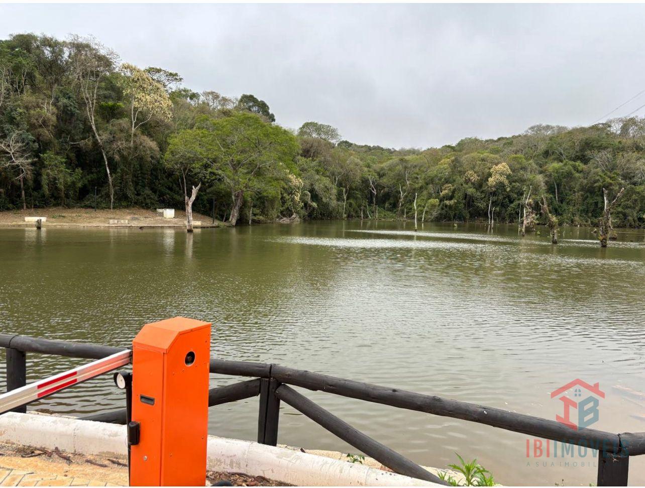 Condomínio em Ibiúna - terreno com  1.000m  em local com muito...