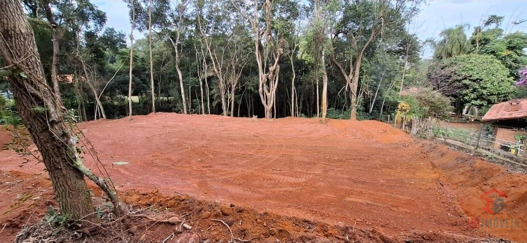 Ibiúna Oportunidade Terreno com 1.950m  em condomínio com clube