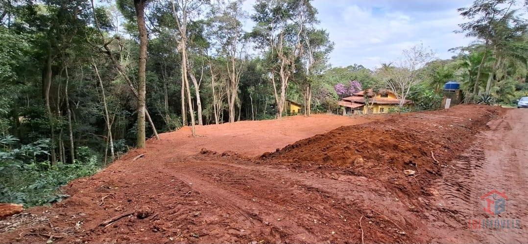 Ibiúna Oportunidade Terreno com 1.950m  em condomínio com clube