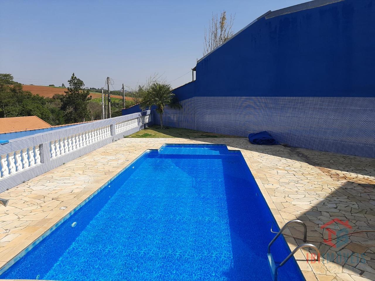 Chácara com 6 dormitórios à venda em condomínio antes do centr...