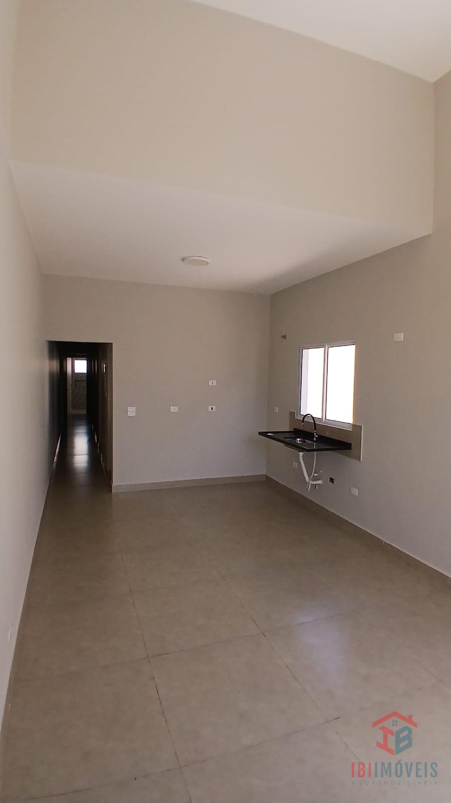 Casa moderna em bairro com ótima localização - Aceita Financ B...