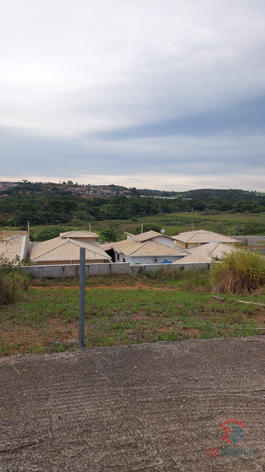 Terreno em loteamento no centro da cidade de Ibiúna SP