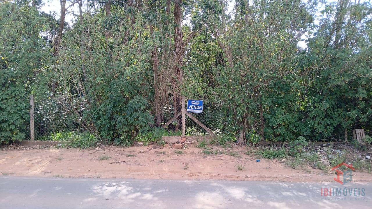 Ibiúna Terreno de frente para o asfalto com fácil acesso para SP