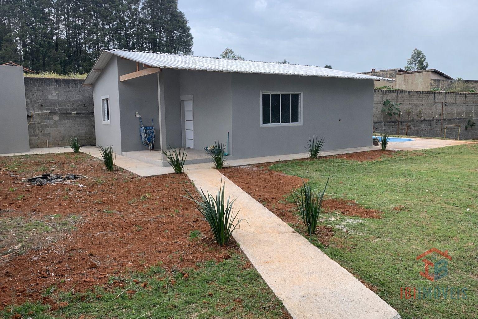 Chácara nova, casa em fase de acabamentos finais, na cidade de...