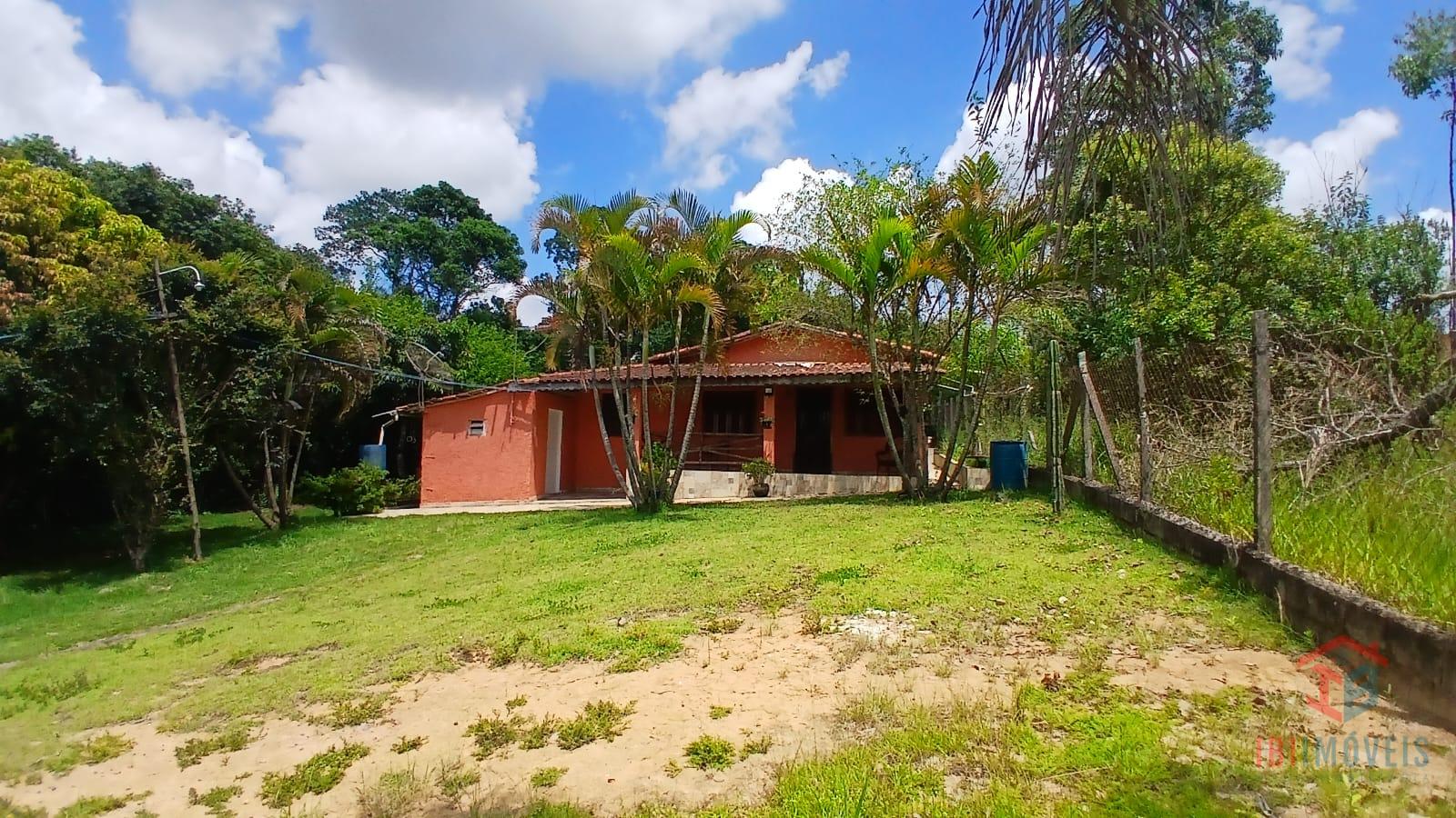 Chácara em Ibiúna com fácil acesso para SP - aceita financiame...