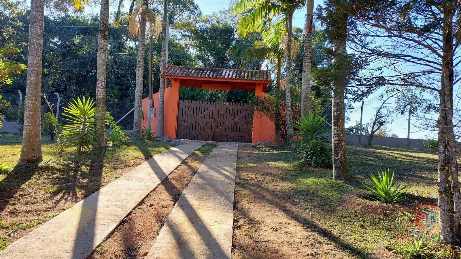 Sítio com 3 dormitórios à venda em IBIUNA - SP imperdível