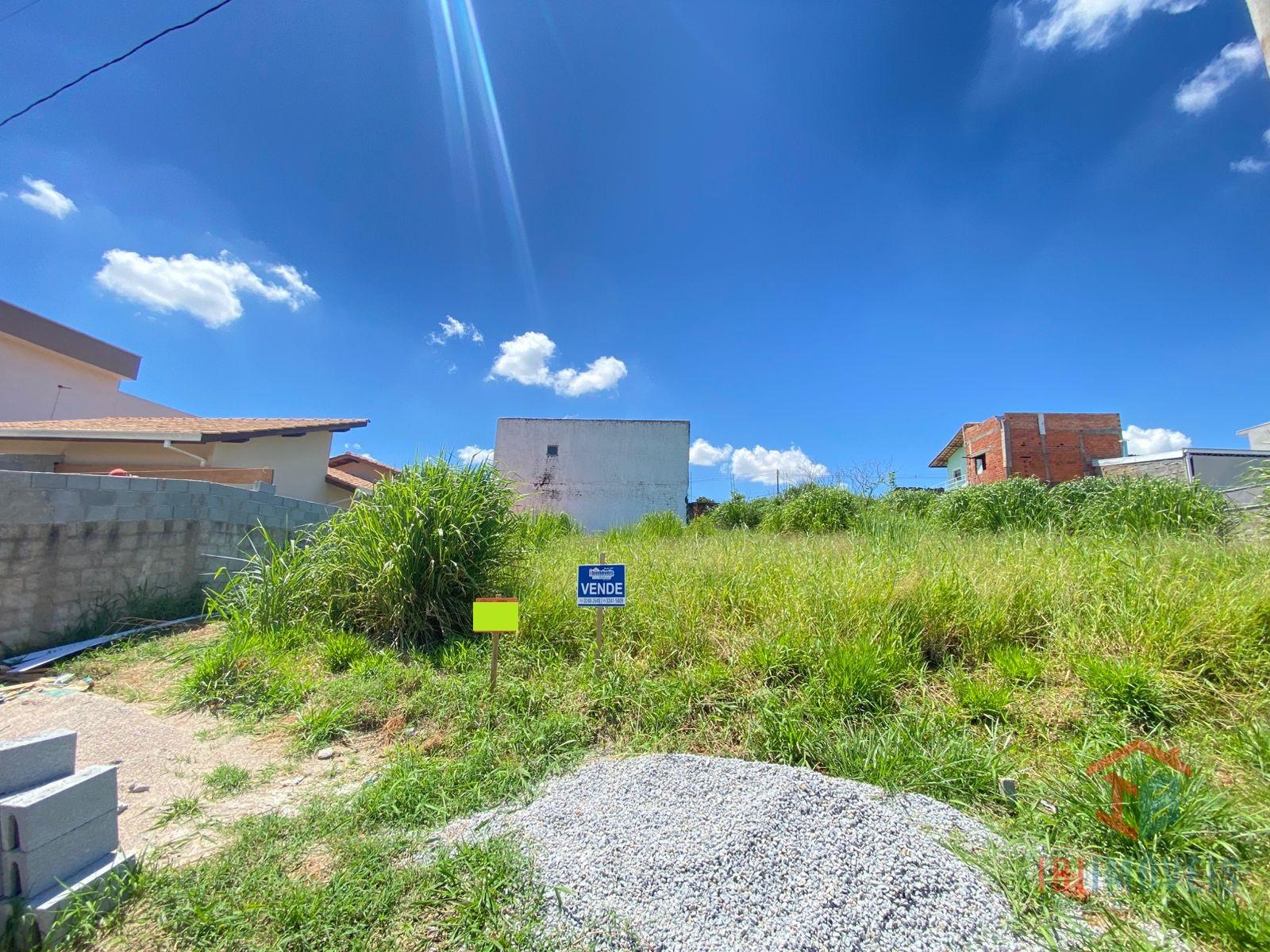 Lindo lote plano em loteamento próximo ao centro, IBIUNA - SP