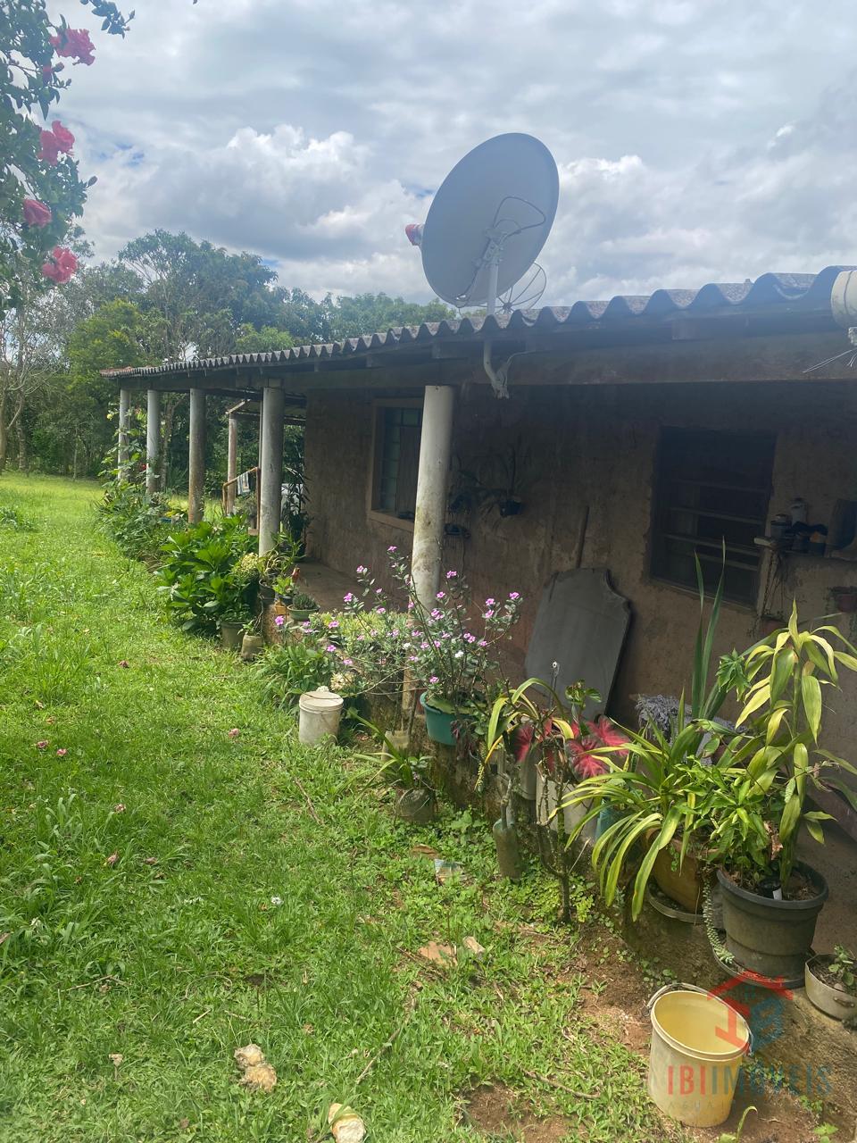 CHÁCARA À VENDA 12.000 m2.  EXCELENTE OPORTUNIDADE EM IBIÚNA 