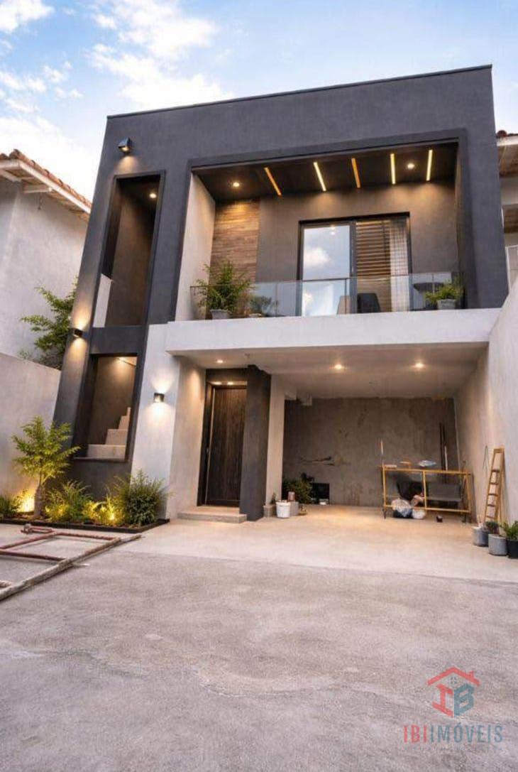 Casa nova, moderna com área gourmet, próximo ao centro.