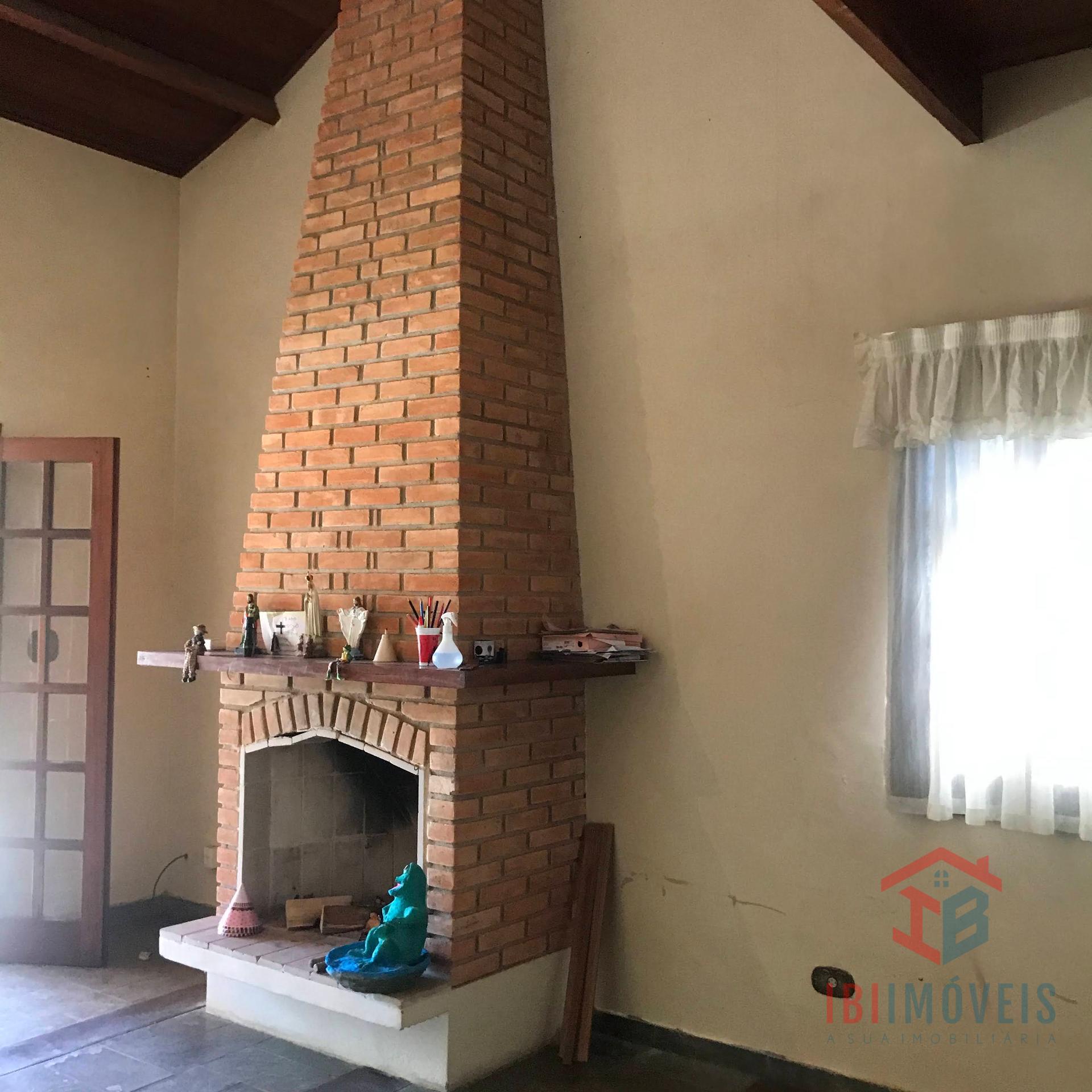 Chácara à venda com 912m2  , IBIUNA - SP