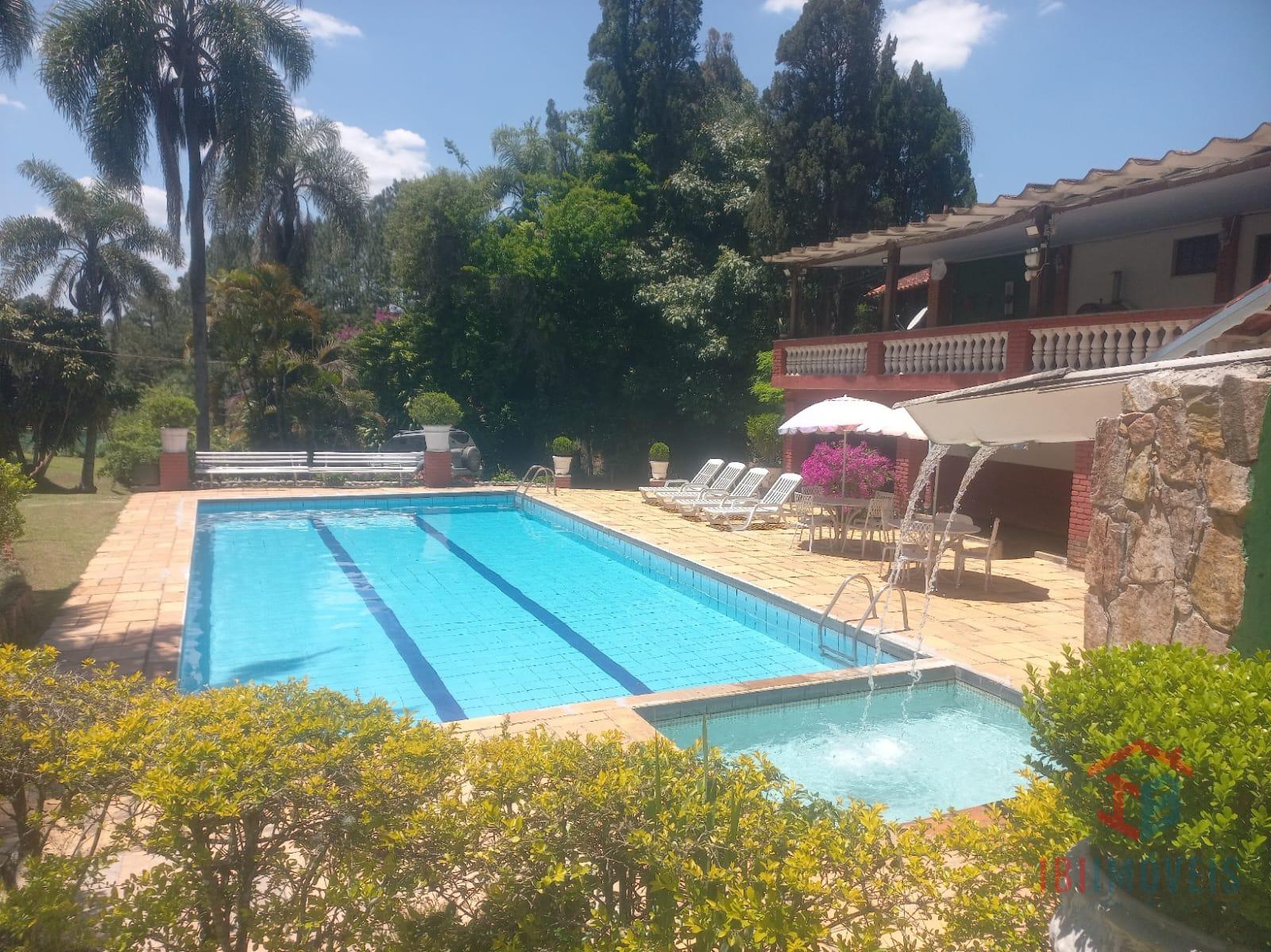 Lindo sítio a venda na cidade de Ibiúna SP.