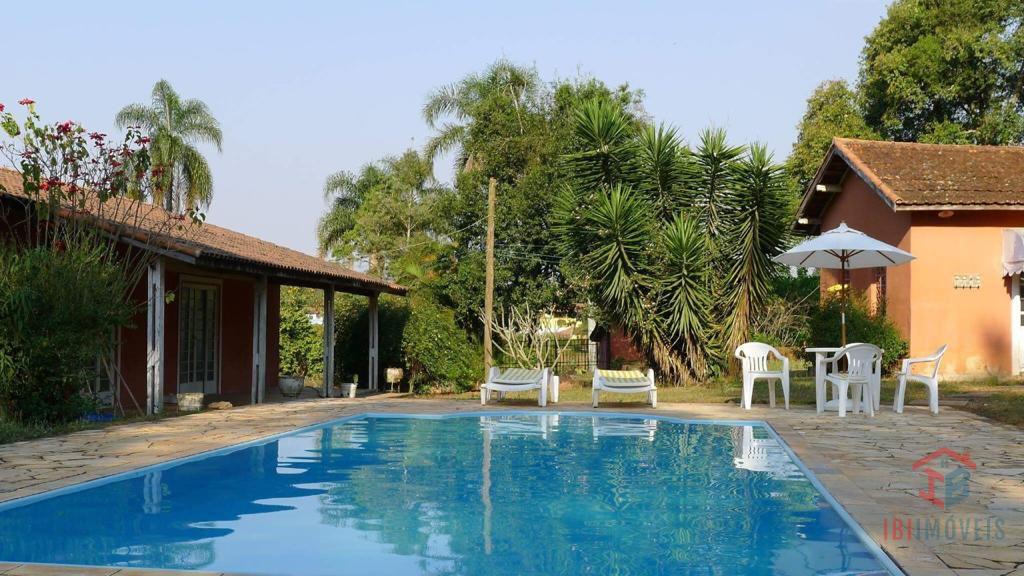Maravilhoso Sítio em Ibiúna  33.000 m  de puro encanto 