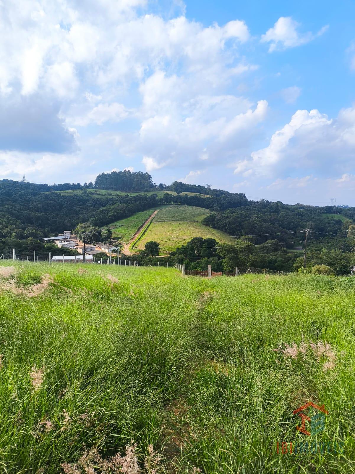 Ibiúna Terreno com 1.100m  - aceita financiamento ou veículo c...
