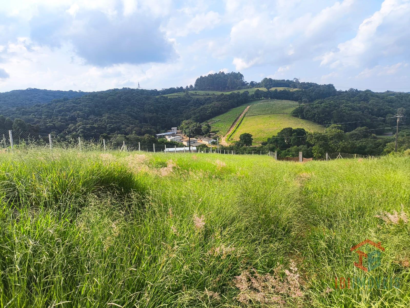 Ibiúna Terreno com 1.100m  - aceita financiamento ou veículo c...