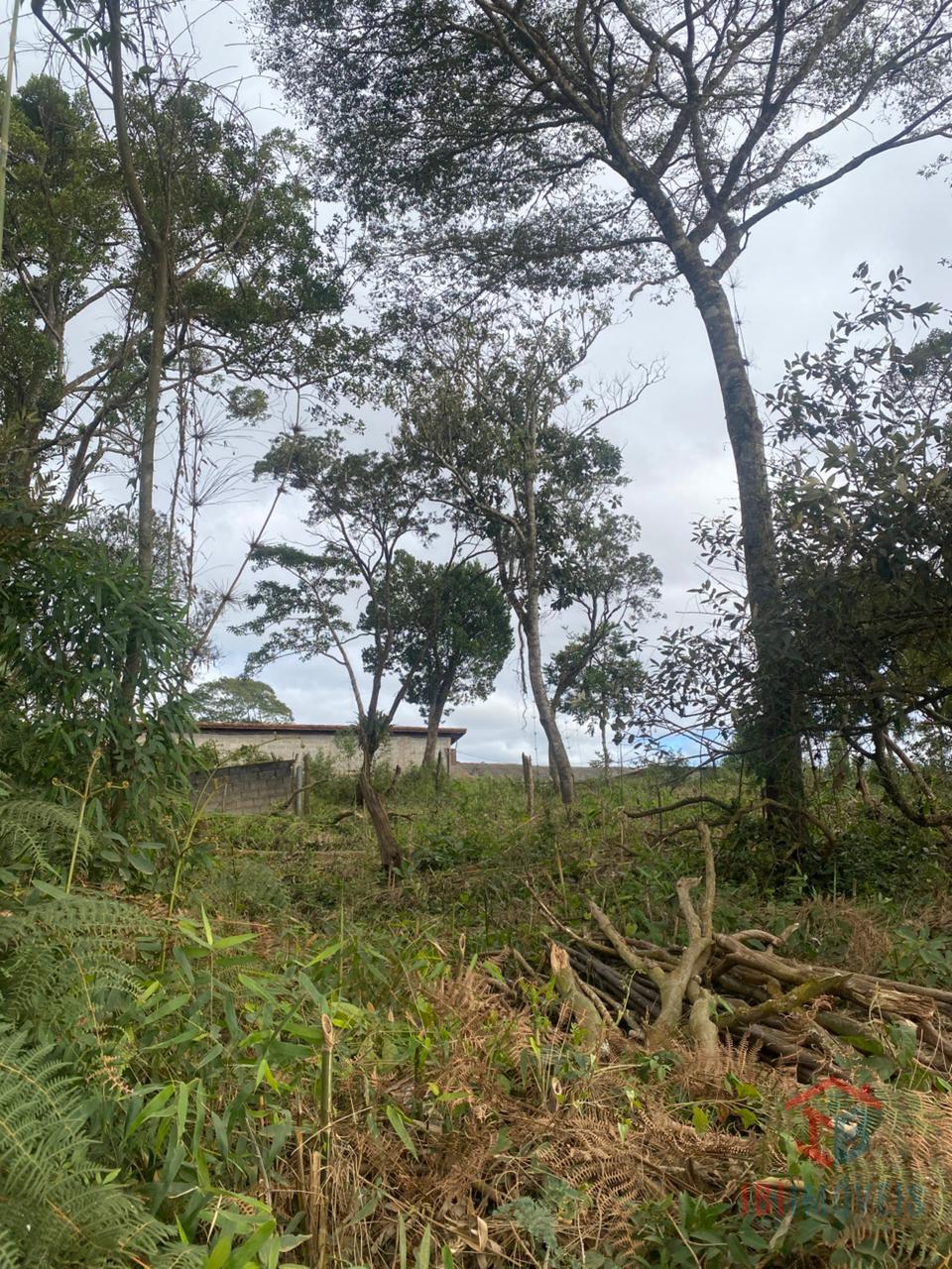 Terreno à Venda em Ibiúna/SP - 1800 m2