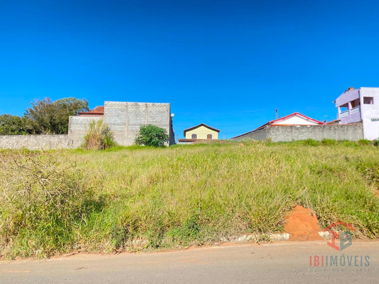 Lindo lote plano pronto pra construir proximo ao centro IBIUNA...