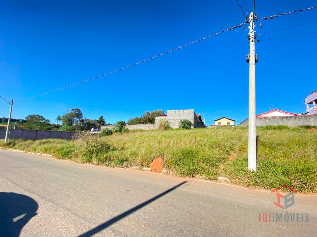Lindo lote plano pronto pra construir proximo ao centro IBIUNA...