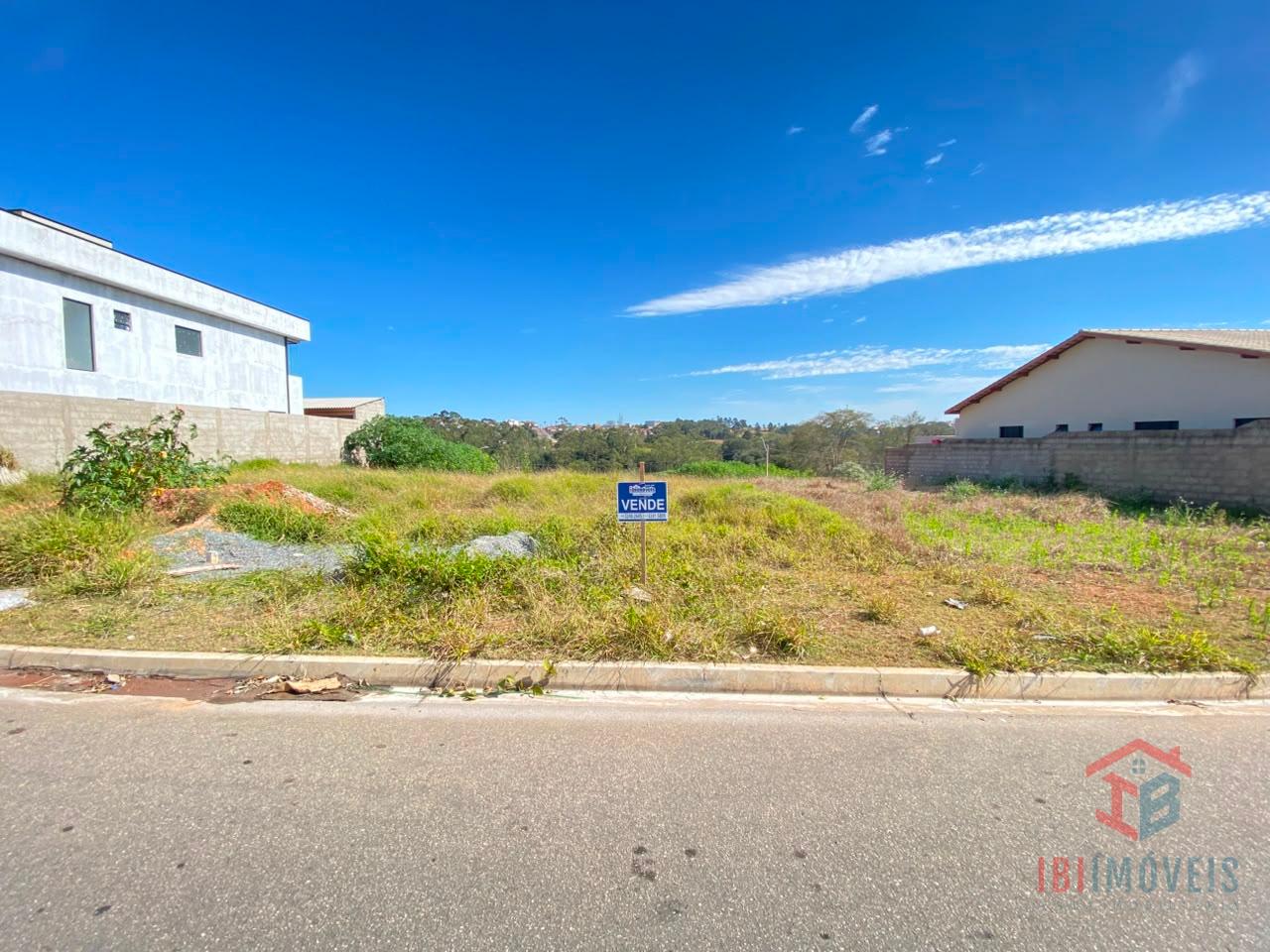 Lindo lote plano pronto pra construir proximo ao centro IBIUNA...