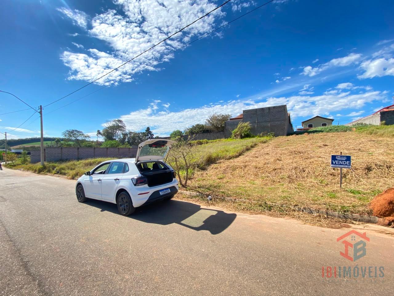 Lindo lote plano pronto pra construir proximo ao centro IBIUNA...