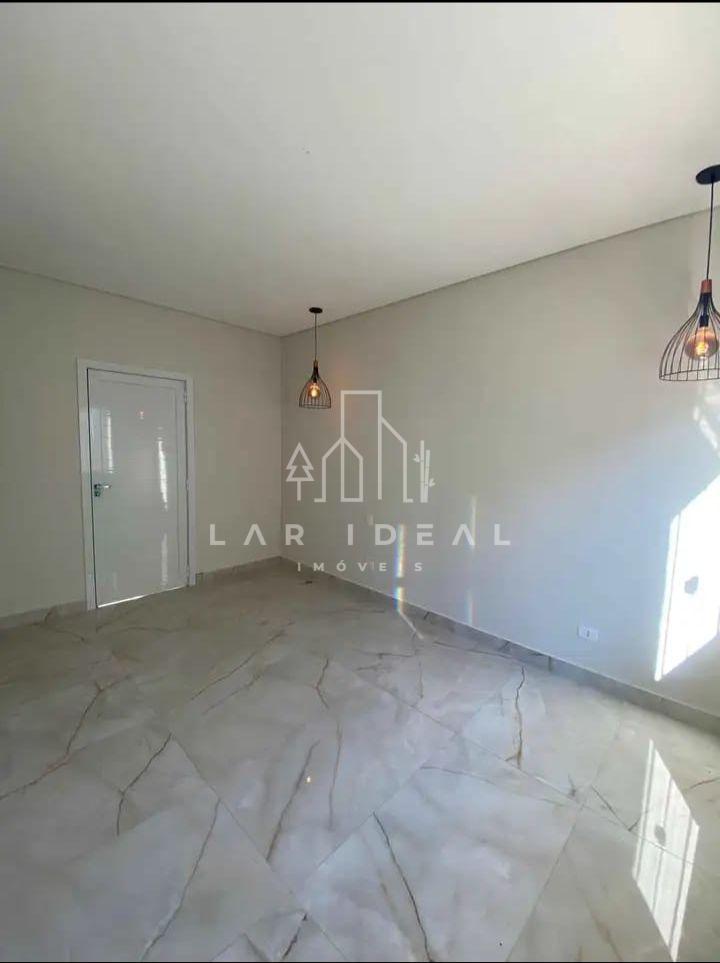 Sobrado Semimobiliado no Condominio Don Jose com 01 Suíte e 02 Quartos